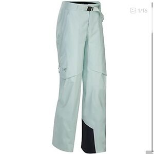 Arc'teryx Women's light blue Astryl Ski pants in dewdrop size 8